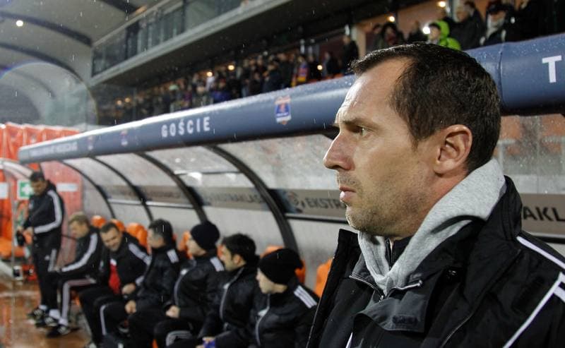 Football. PKO BP Ekstraklasa. Termalica Bruk-Bet Nieciecza - Piast Gliwice. 20.11.2015
