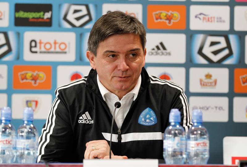 Football. Piast Gliwice. Press Conference. 25.11.2015