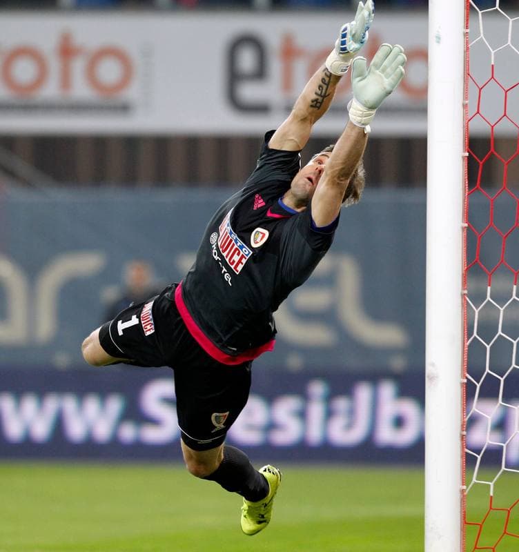 Football. PKO BP Ekstraklasa. Piast Gliwice - Ruch Chorzow. 27.11.2015