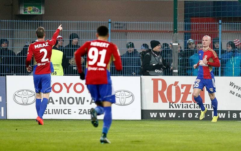 Football. PKO BP Ekstraklasa. Piast Gliwice - Ruch Chorzow. 27.11.2015