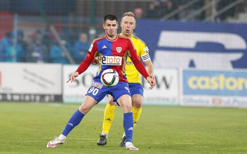 Football. PKO BP Ekstraklasa. Piast Gliwice - Ruch Chorzow. 27.11.2015