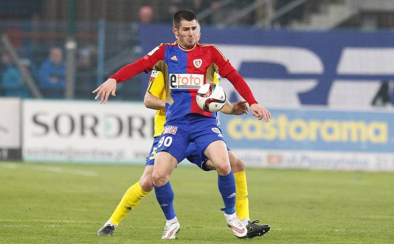 Football. PKO BP Ekstraklasa. Piast Gliwice - Ruch Chorzow. 27.11.2015