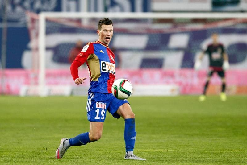 Football. PKO BP Ekstraklasa. Piast Gliwice - Ruch Chorzow. 27.11.2015