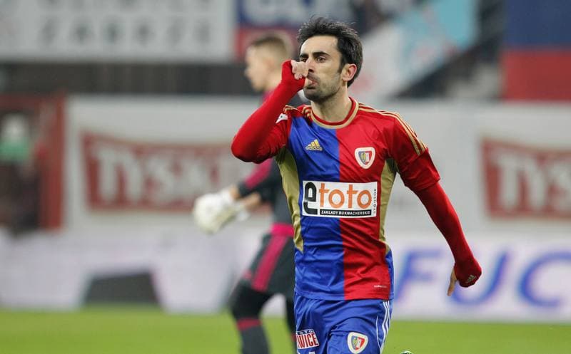 Football. PKO BP Ekstraklasa. Piast Gliwice - Ruch Chorzow. 27.11.2015
