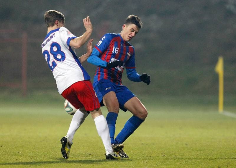 Football. II Liga. Polonia Bytom - Wisla Pulawy. 28.11.2015