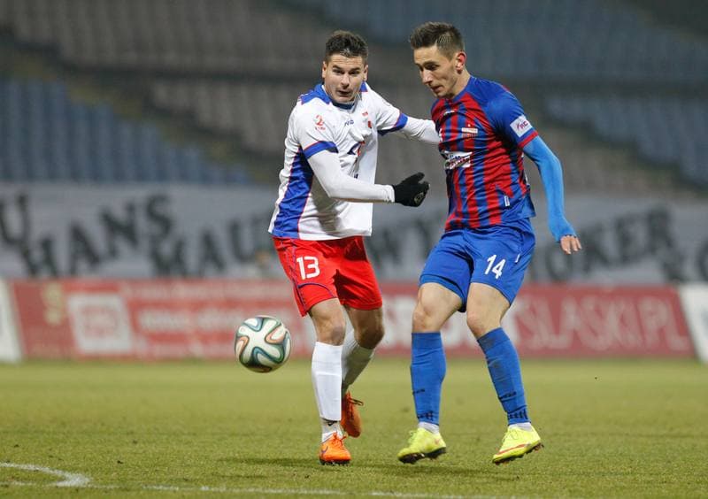 Football. II Liga. Polonia Bytom - Wisla Pulawy. 28.11.2015