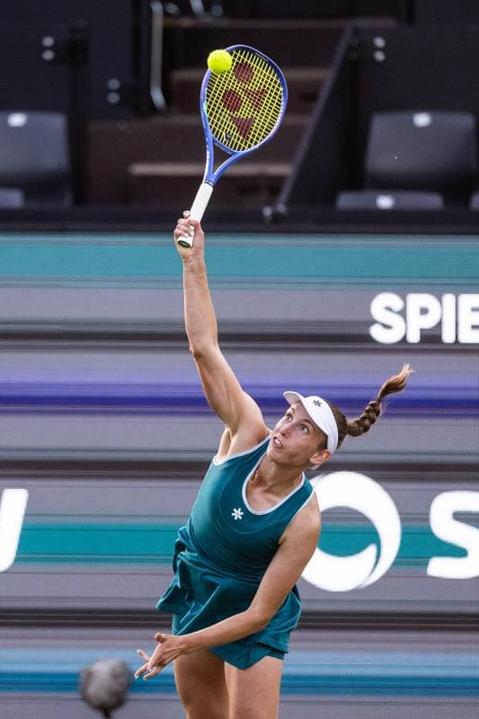 Tennis. Bad Homburg Open. Solana Sierra - Qinwen Zheng. 22.06.2026